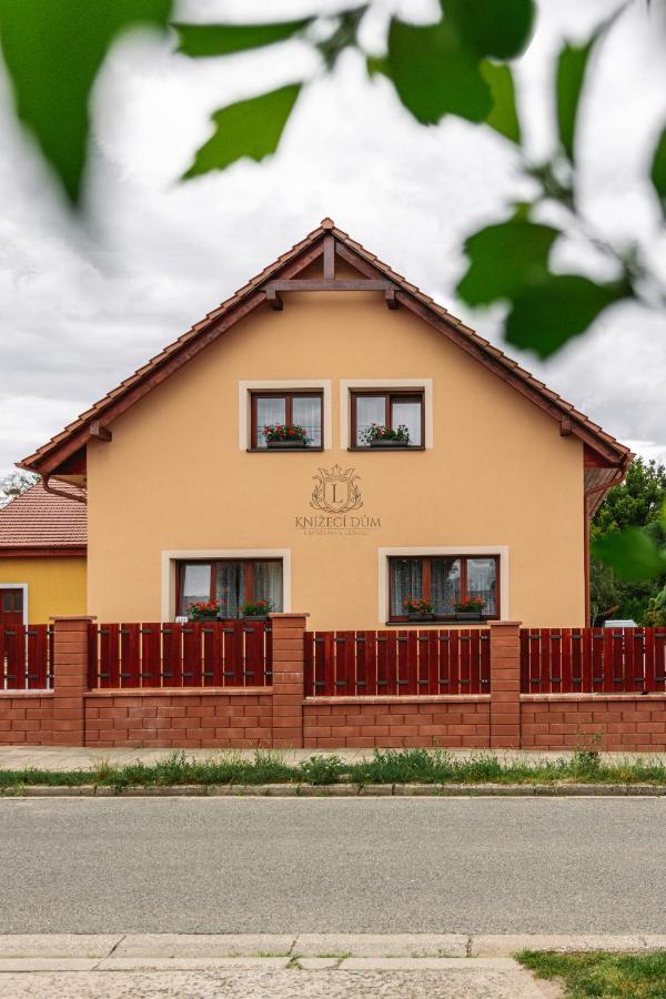 KNÍŽECÍ DŮM - ubytování v Lednici Lednice Exterior foto